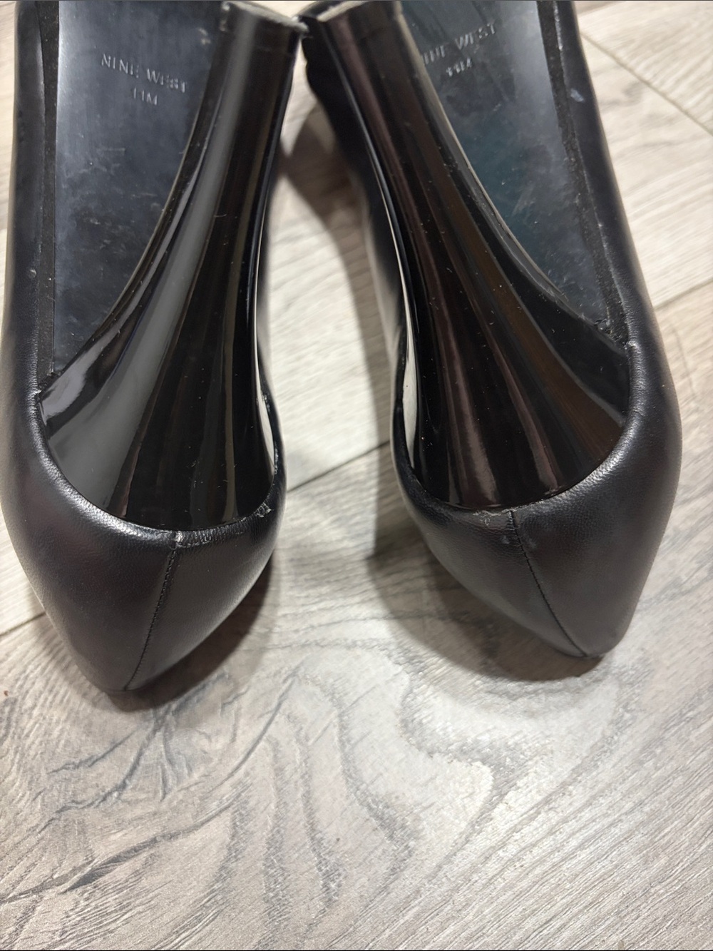 Nine West Black Leather Round-Toe Pumps - Picture 5 of 7